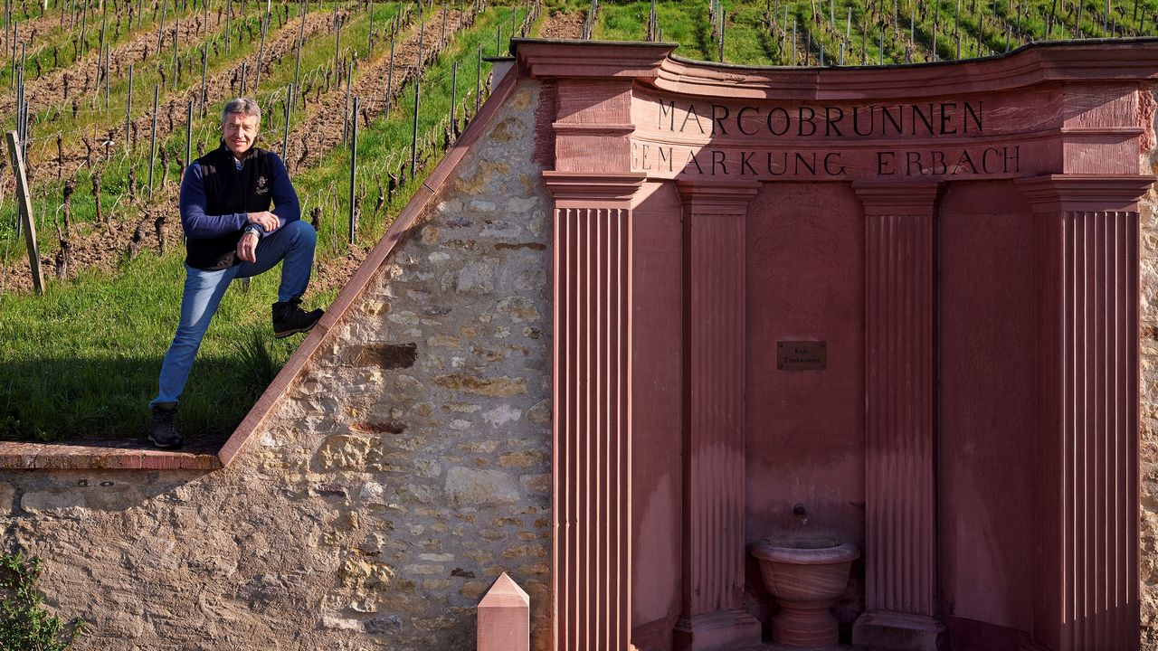 Weingut K Nstler Bernimmt Weinbergslagen Von Paul Graf Von Sch Nborn